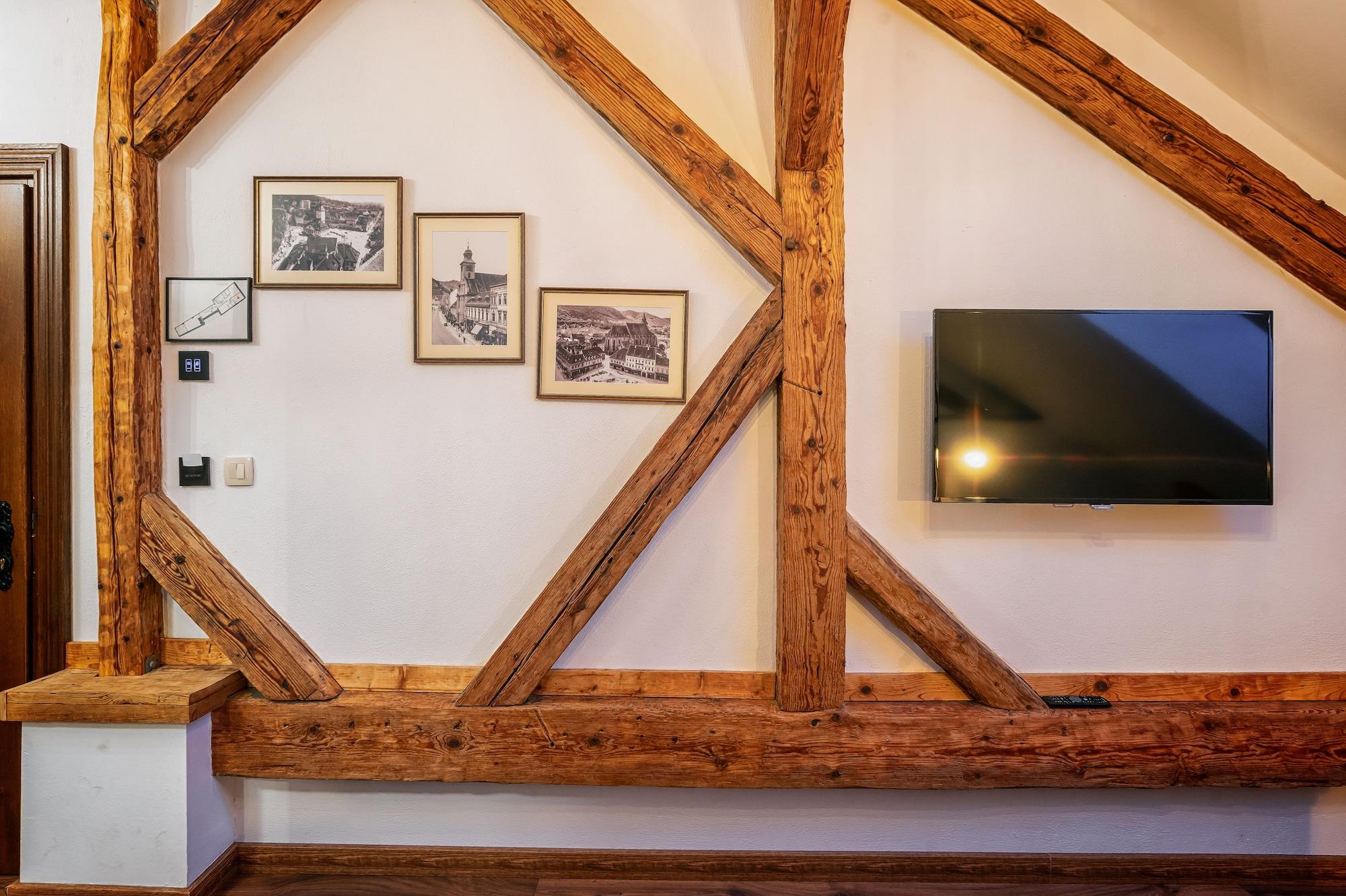 Hotel Boutique Casa Chitic -Hotel And Restaurant Str Johann Gott Nr7 Brasov Ngoại thất bức ảnh